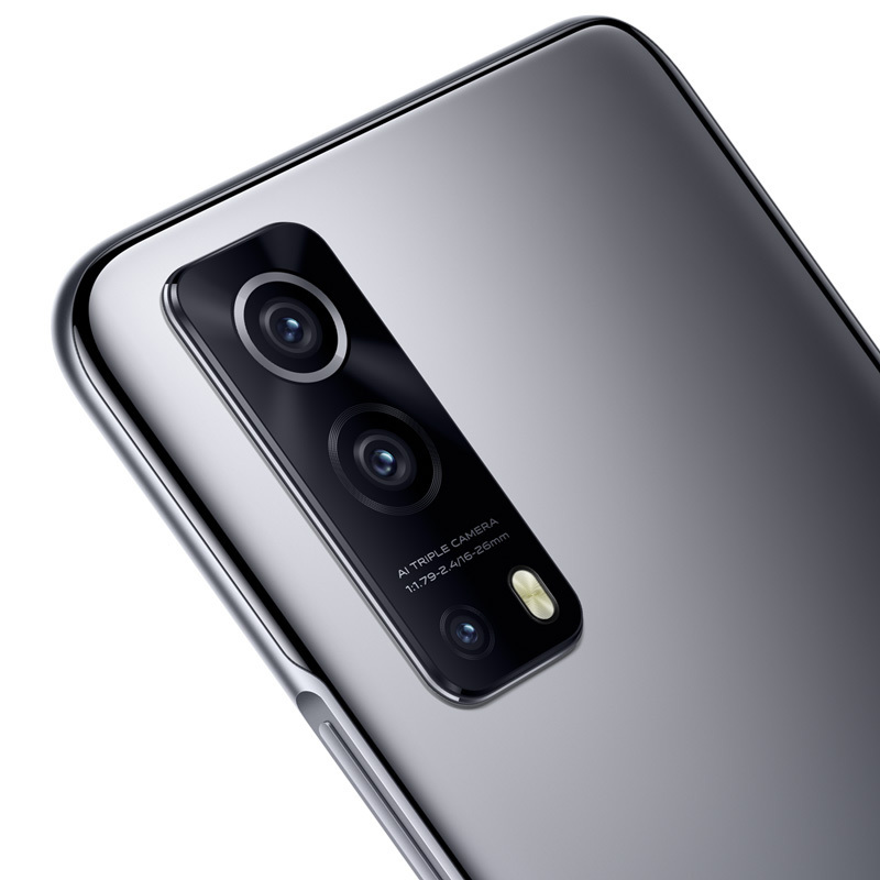 vivo iQOO Z3 5G新品手机 深空 8+128G 性能先锋超强进阶 高通骁龙768G+55W超快闪充+120Hz竞速屏 6400万超清三摄 五重液冷散热系统 5G全网通高清大图