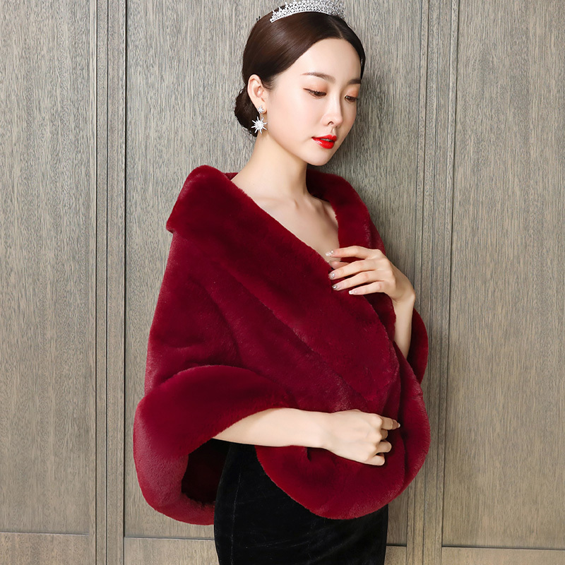 热卖旗袍毛披肩冬妈妈斗篷披肩女春秋毛绒优雅百搭礼服外搭复古冬加厚