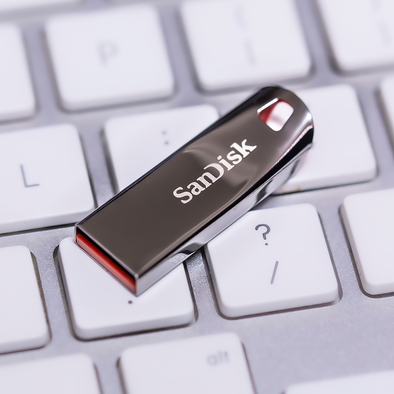 闪迪(SanDisk)16GB USB2.0 U盘 CZ71酷晶 银灰色 全金属外壳 无惧日常碰撞 5个装高清大图