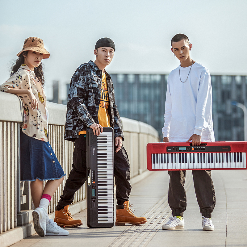 卡西欧（CASIO） 电子琴 CT-S200RD红色 时尚便携潮玩儿童成人娱乐学习61键电子琴
