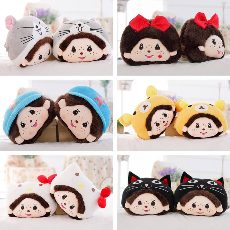 卡通蒙奇奇汽车头枕护颈枕毛绒玩具骨头枕四季车用靠枕车枕头一对