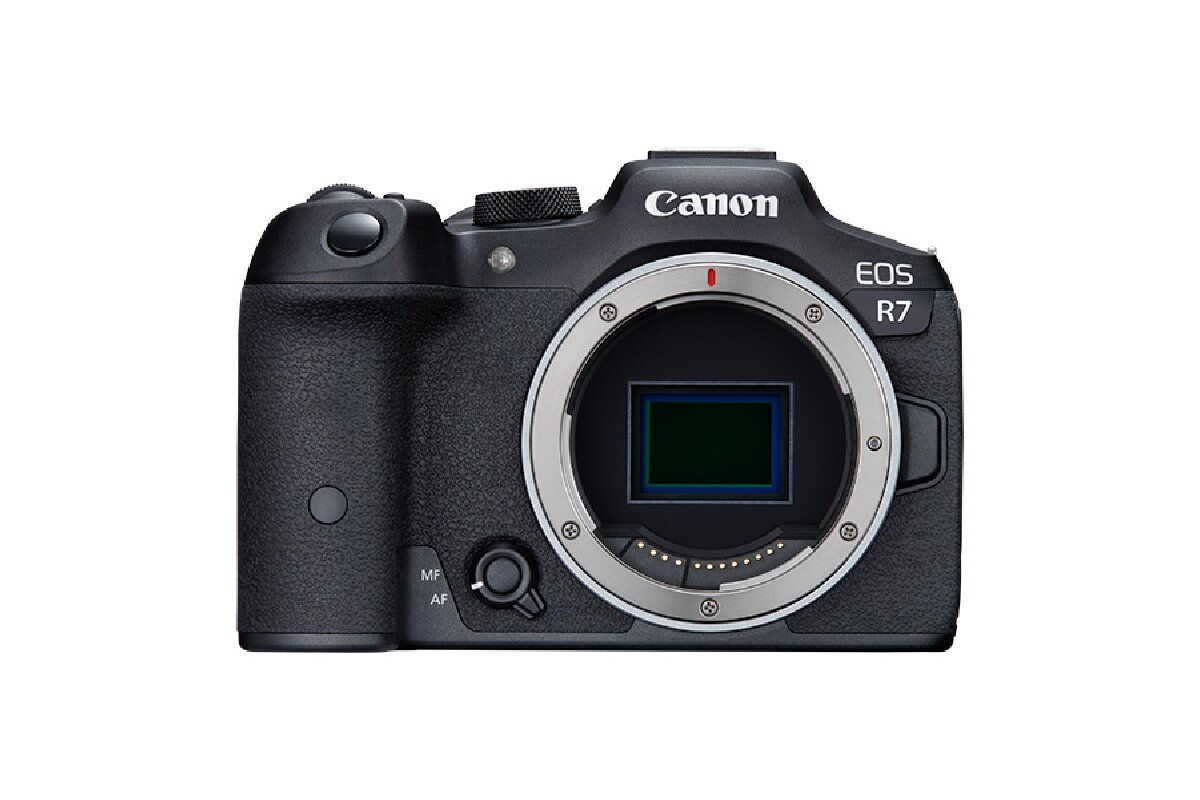 佳能 EOS R7 18-150mm 触摸屏光学防抖 Wi-Fi 连接准专业级胶片单反相机高清大图