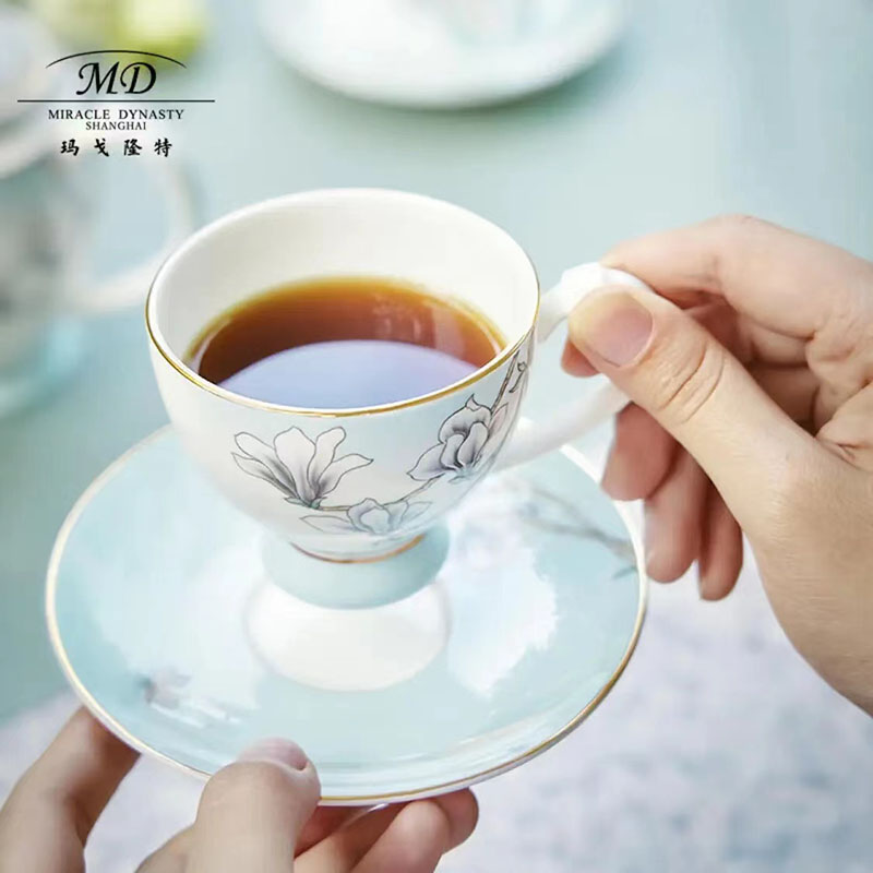 玛戈隆特 进博茶咖具-玉兰花开 6头2人份 1.06.55701高清大图