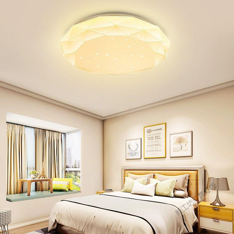 苏宁放心购 LED吸顶灯圆形卧室灯客厅餐厅灯具阳台现代简约走廊玄关钻石灯饰遥控无极三色变光家用高清大图