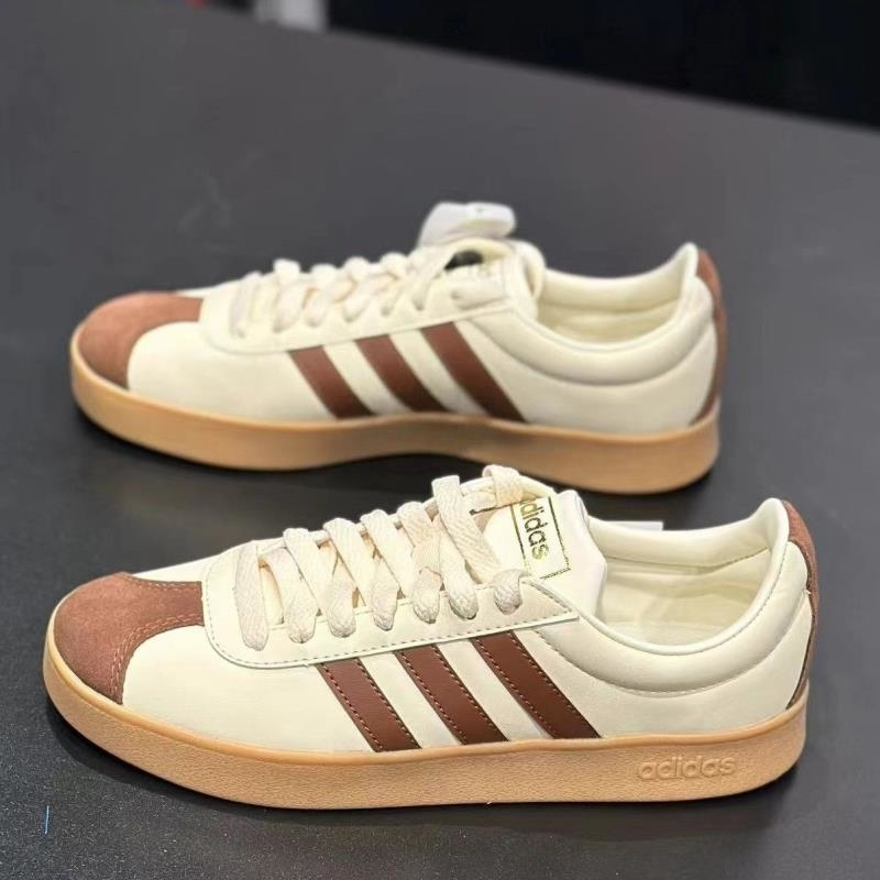 ADIDAS阿迪达斯休闲鞋轻便舒适低帮男女板鞋运动鞋ID6016 D