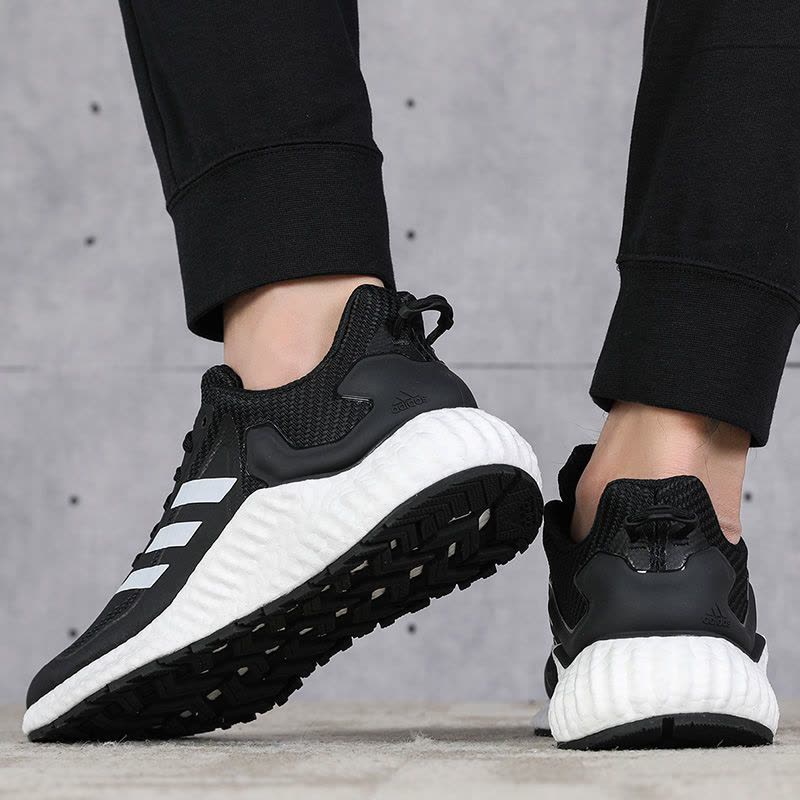 Adidas阿迪达斯跑步鞋女鞋官方新款透气缓震跑鞋运动鞋H67363图片