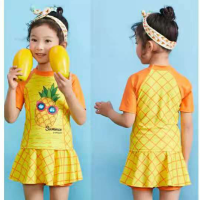 小菠萝女童分体泳衣