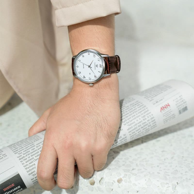 天王表(TIANWANG)手表 石英表皮带时尚休闲情侣表大气时尚男表简约休闲女士手表 3886图片