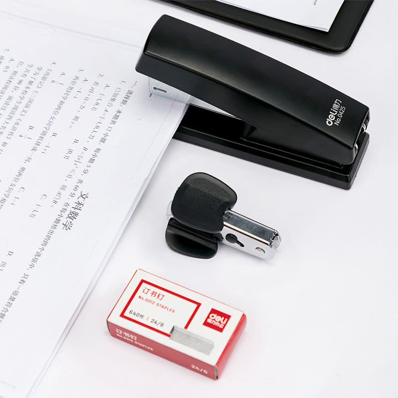 得力(deli) 0354黑色 12#办公订书机3件套(订书器+订书钉+起钉器)办公用品图片