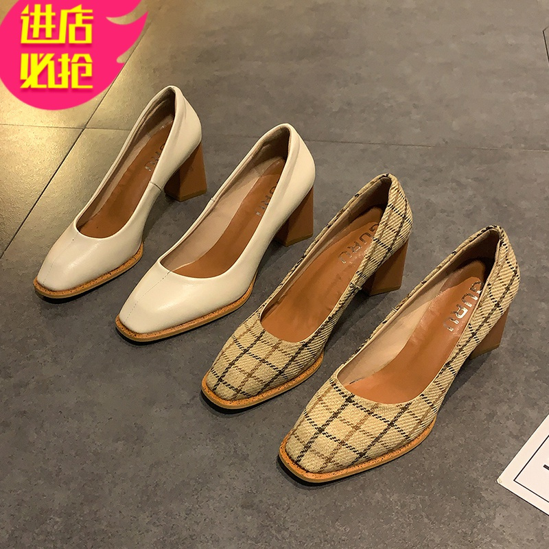 金三志单鞋女2021年春季新款韩版百搭晚晚风温柔鞋粗跟设计感小众高跟鞋休闲鞋