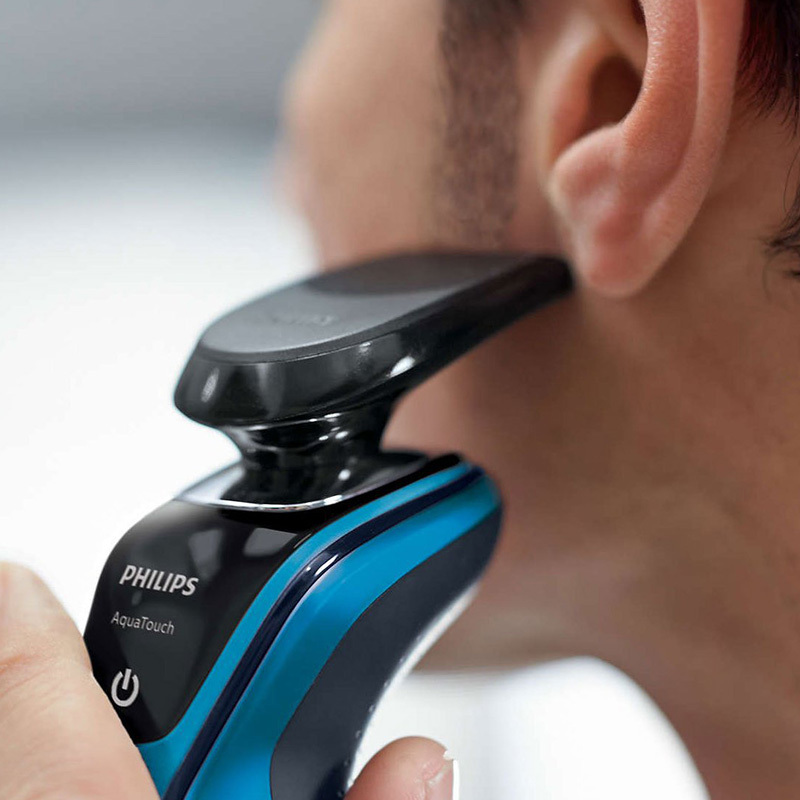 飞利浦(Philips) 电动剃须刀 S5050/06 旋转式三刀头 全身水洗