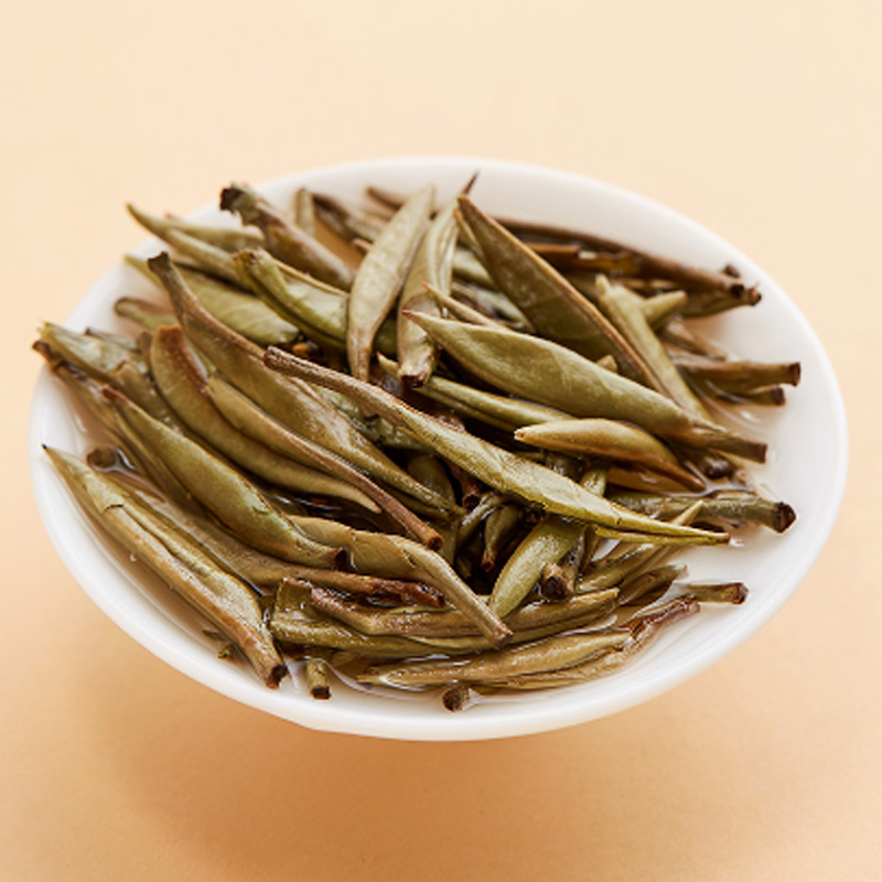 八马茶业(BAMA TEA)贵妃白·白毫银针357克礼盒装(原料年份2022)-357克/饼高清大图