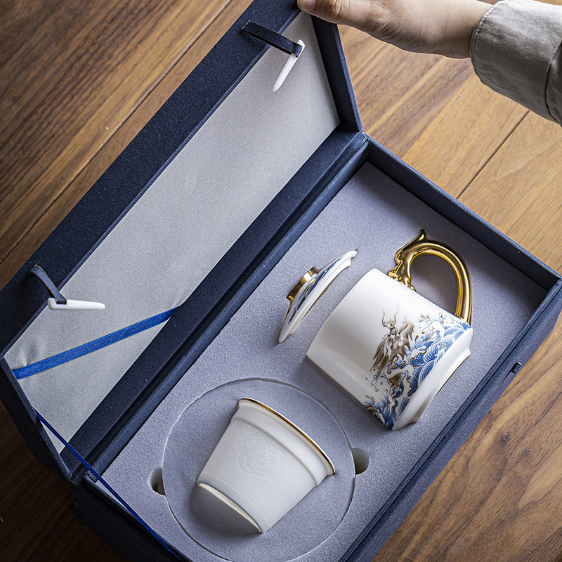 領藝 国潮风茶杯茶水分离带过滤带盖陶瓷办公水杯功夫泡茶杯羊脂玉德化白瓷素烧送礼 蛟龙出海办公杯素烧礼盒装