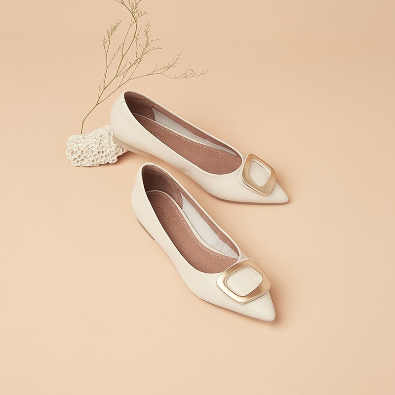 百思图2021秋季新款商场同款方扣时尚简约休闲女单鞋rgr36cq1