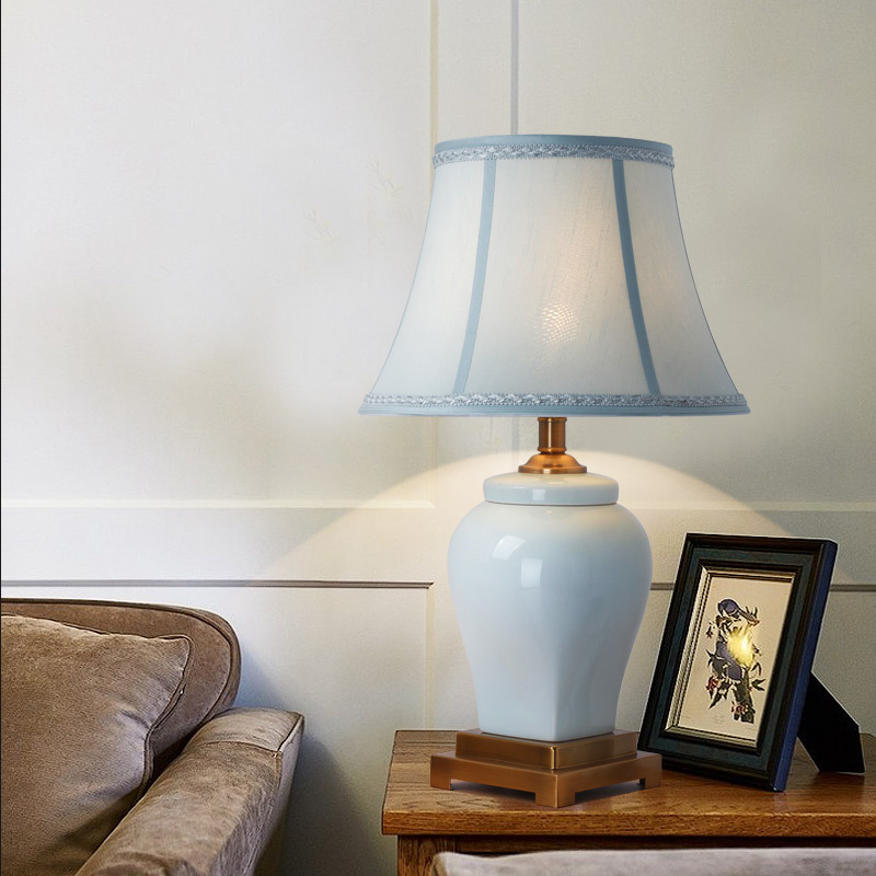 美式卧室陶瓷台灯床头灯客厅现代简约灯饰浪漫温馨家用书房卧室装饰