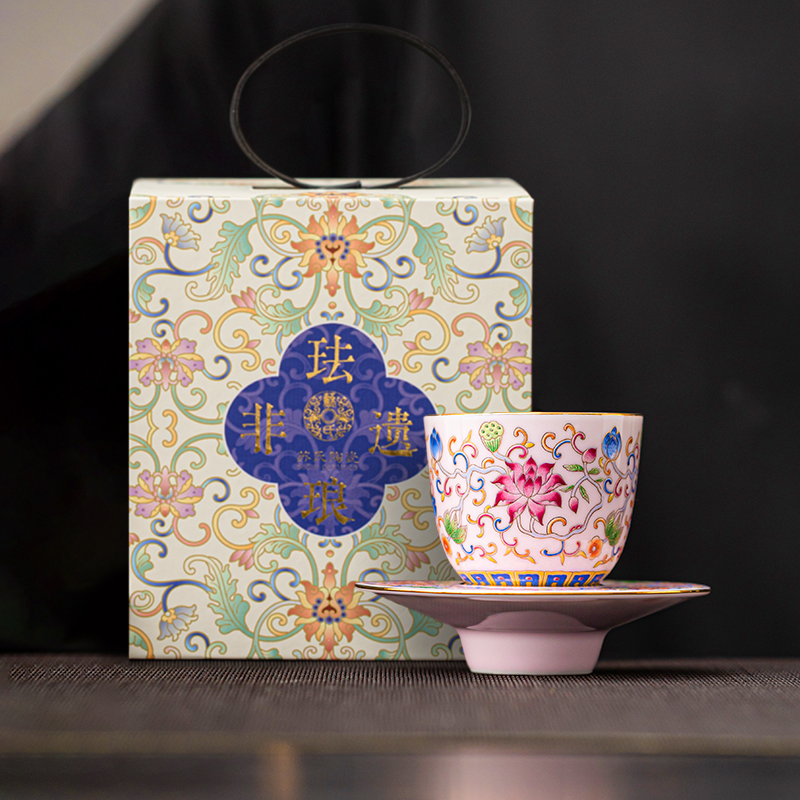 苏氏陶瓷(SUSHI CERAMICS)珐琅彩宫廷风陶瓷个人茶杯茶托礼盒伴手礼(粉)高清大图