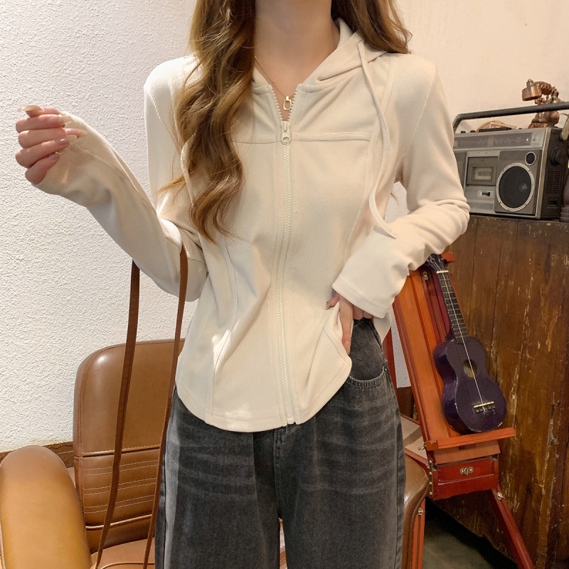 唐狮春季女连帽短款净色长袖外套简约百搭辣妹时尚潮