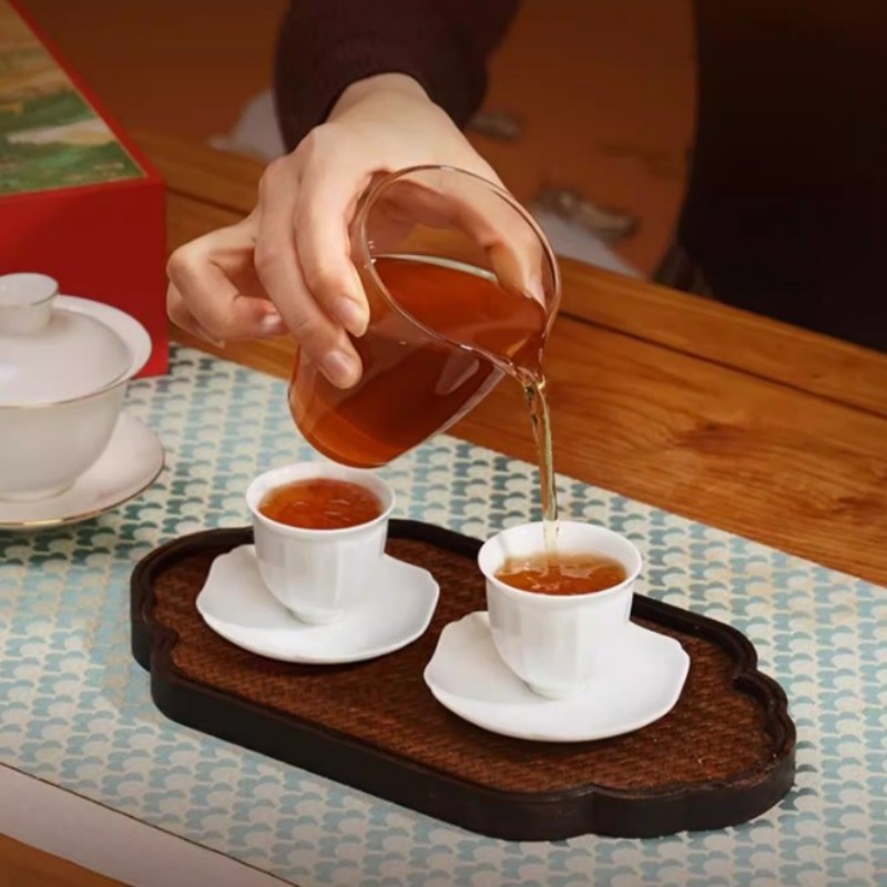 苏宁 上企优品 华祥苑寿眉白茶饼茶叶礼盒 单位300g/盒 偏远地区不发货高清大图