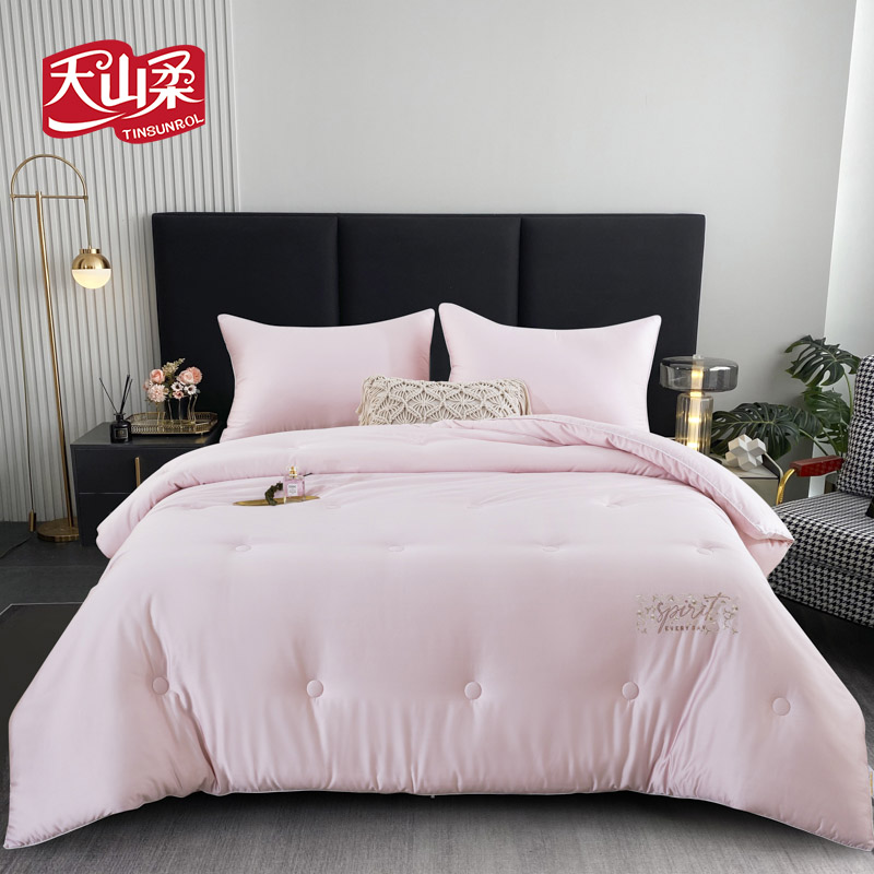 天山柔 150*200cm/200*230cm/220*240cm 亲肤企鹅绒 春秋被 (计价单位:床) 多色