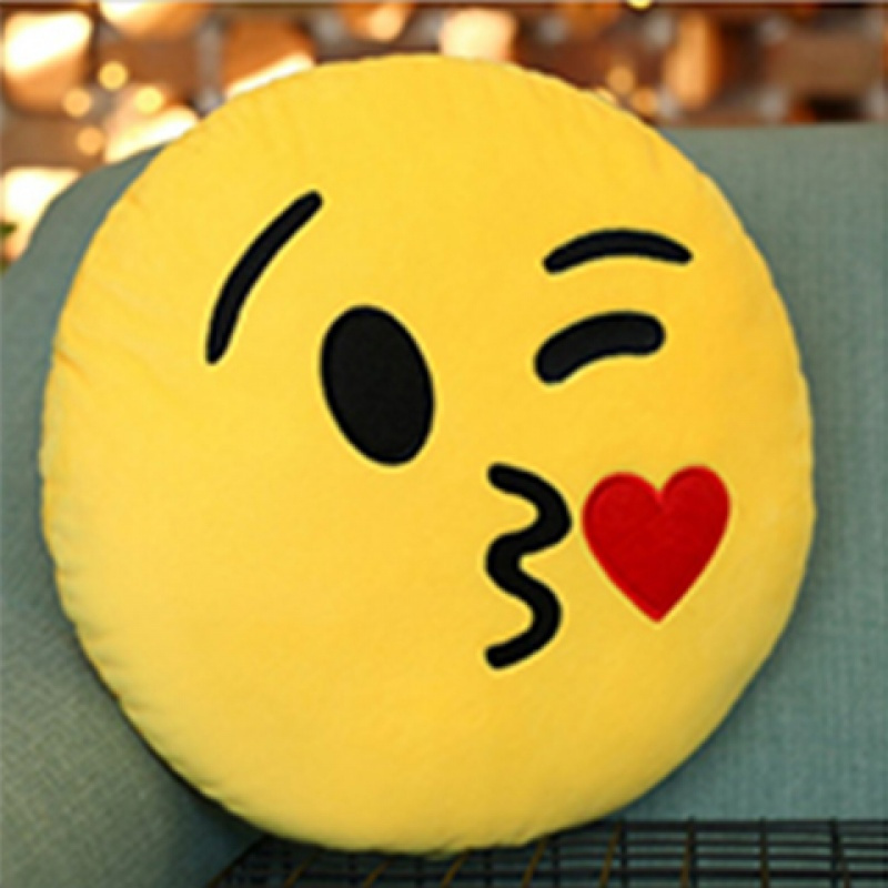 飞吻直径20厘米创意表情抱枕公仔搞怪滑稽表情包靠垫插手毛绒玩具暖手