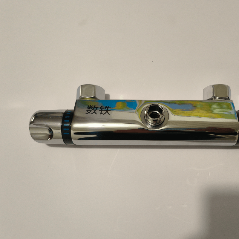 数铁铜暗装恒温混水阀龙头通用型个高清大图