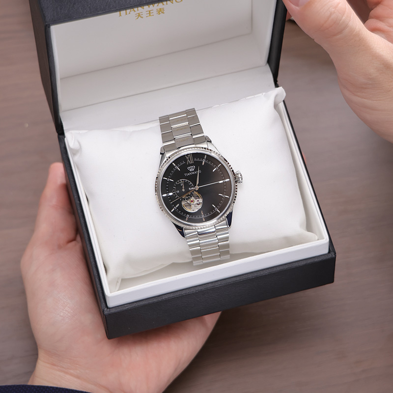 天王手表男士镂空机械表商务休闲男表高级蝴蝶扣正品腕表51232高清大图
