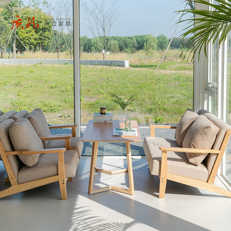 质凡实木休息区接待单人沙发休闲洽谈卡座酒吧桌椅组合 单人位*2+小圆桌高清大图