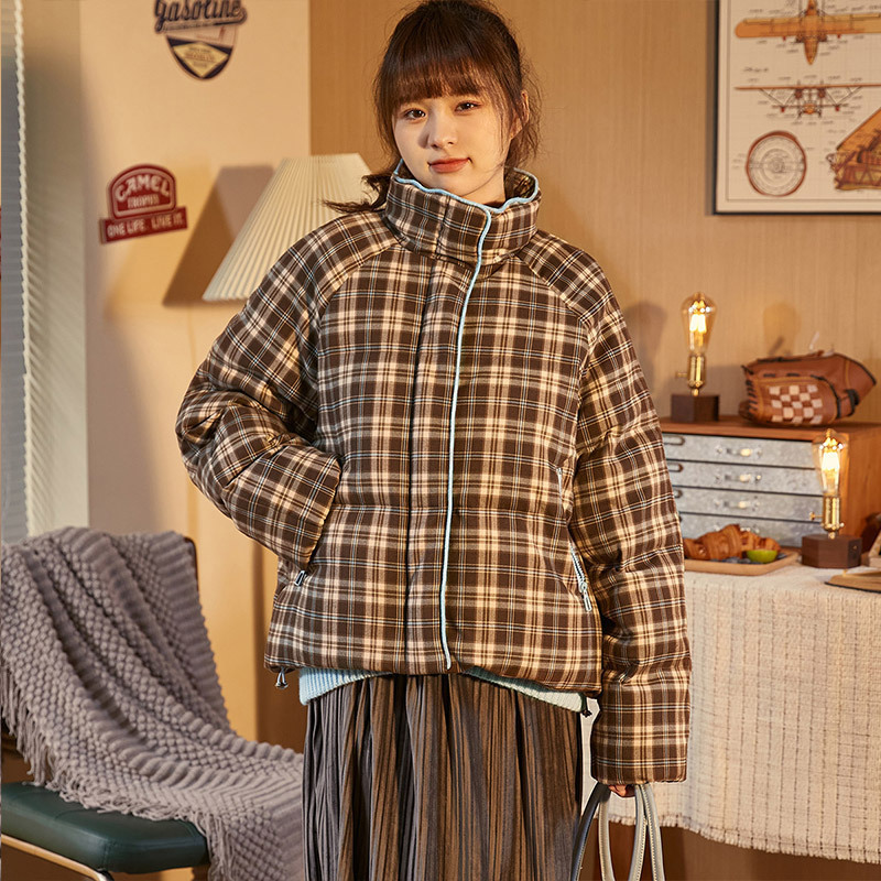 【1折价133元】唐狮新款羽绒服冬季女宽松格子假两拼接满身印休闲保暖上衣