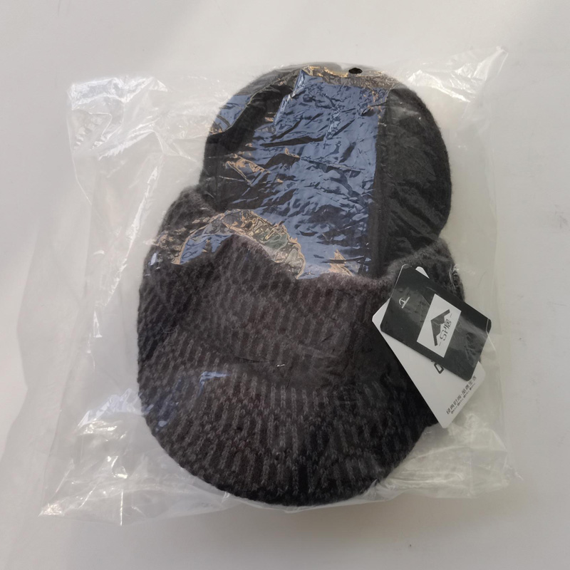 三人居加绒护耳保暖针织帽鸭舌帽SRJMZ8969/顶高清大图