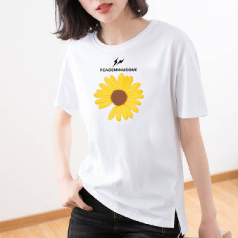 小雏菊短袖t恤女宽松韩版2020新款超火学生原宿风半袖上衣服ins潮参数