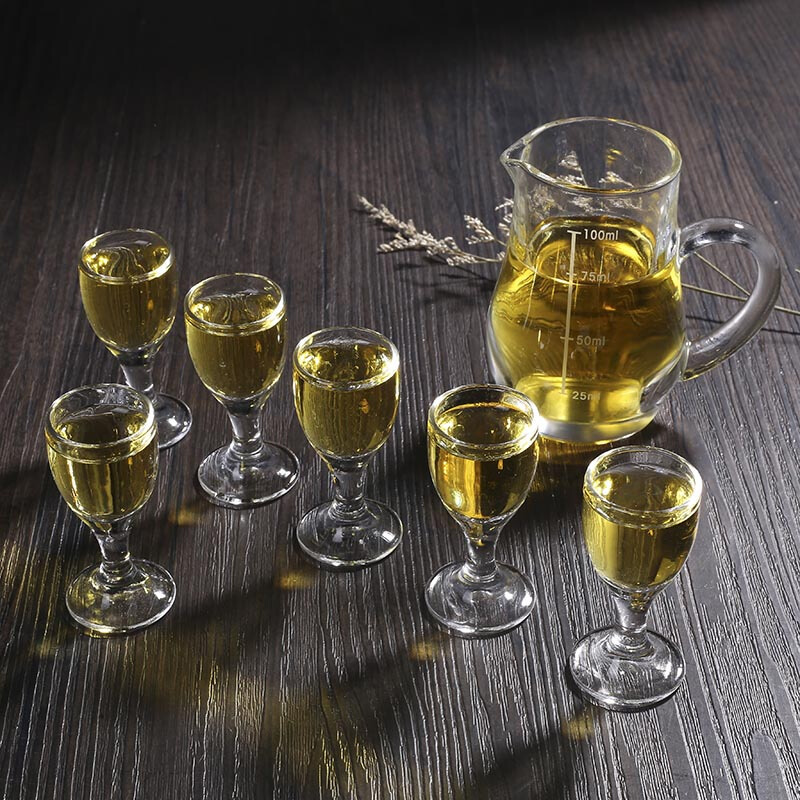 白酒杯套装家用12只分酒器白酒玻璃小酒杯一口杯酒具套装酒壶水具杯子酒杯