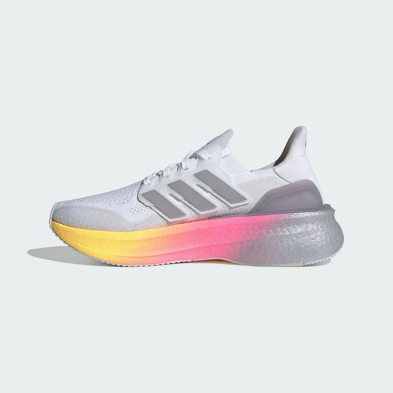 阿迪达斯(adidas)2024女舒适百搭日常户外板鞋休闲鞋ID8840