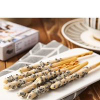 韩国进口 乐天派派乐 曲奇颗粒白巧克力味饼干棒32g