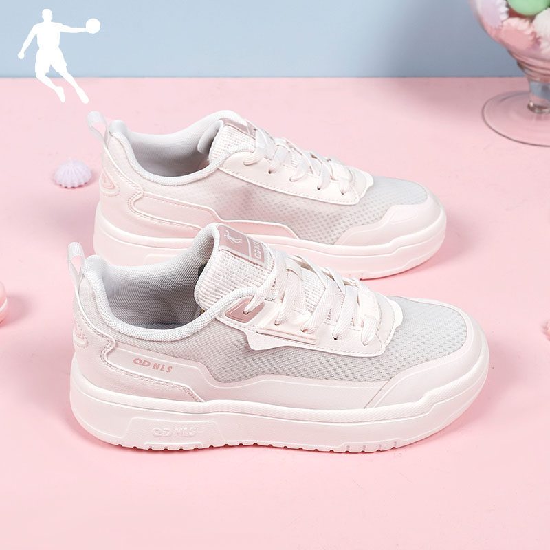 乔丹女鞋板鞋女新款平底休闲鞋网面透气运动鞋正品小白鞋视频