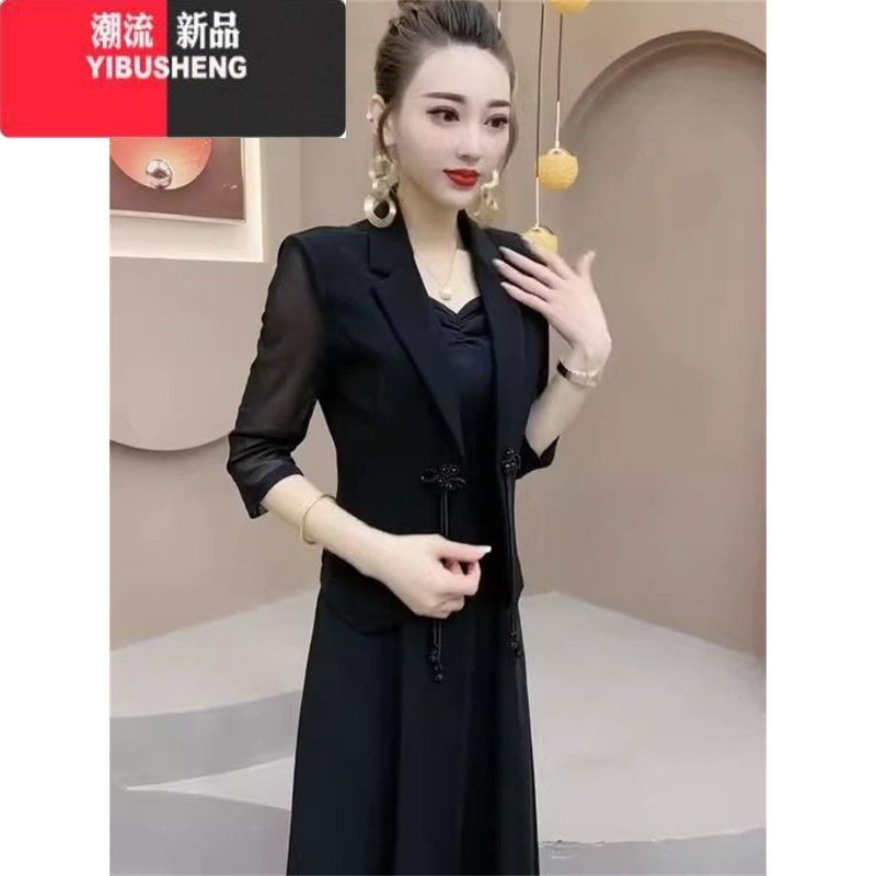 YIBUSHENG黑色吊带连衣裙女2024新款法式今年流行西服上衣两件套裙装