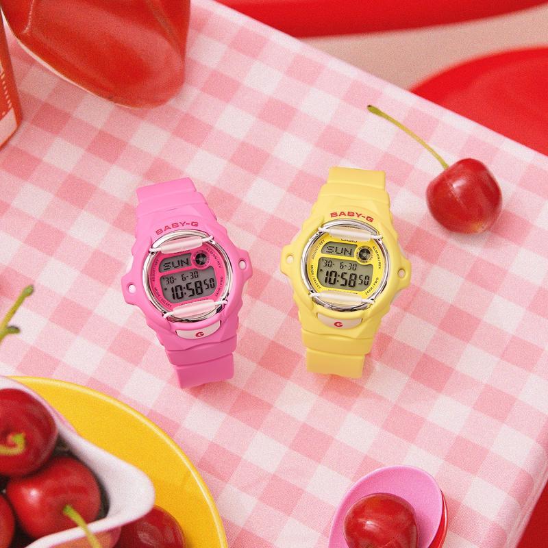 CASIO 男士多彩石英防水运动手表樱桃红点缀