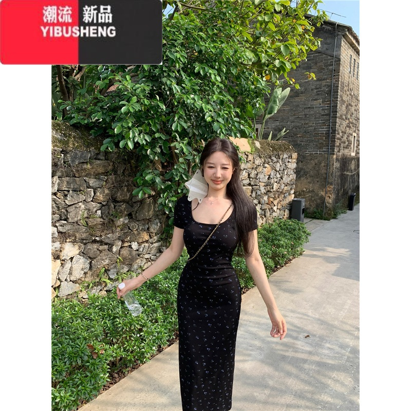 YIBUSHENG复古碎花方领短袖连衣裙女装季辣妹针织裙子黑色收腰包臀中长裙