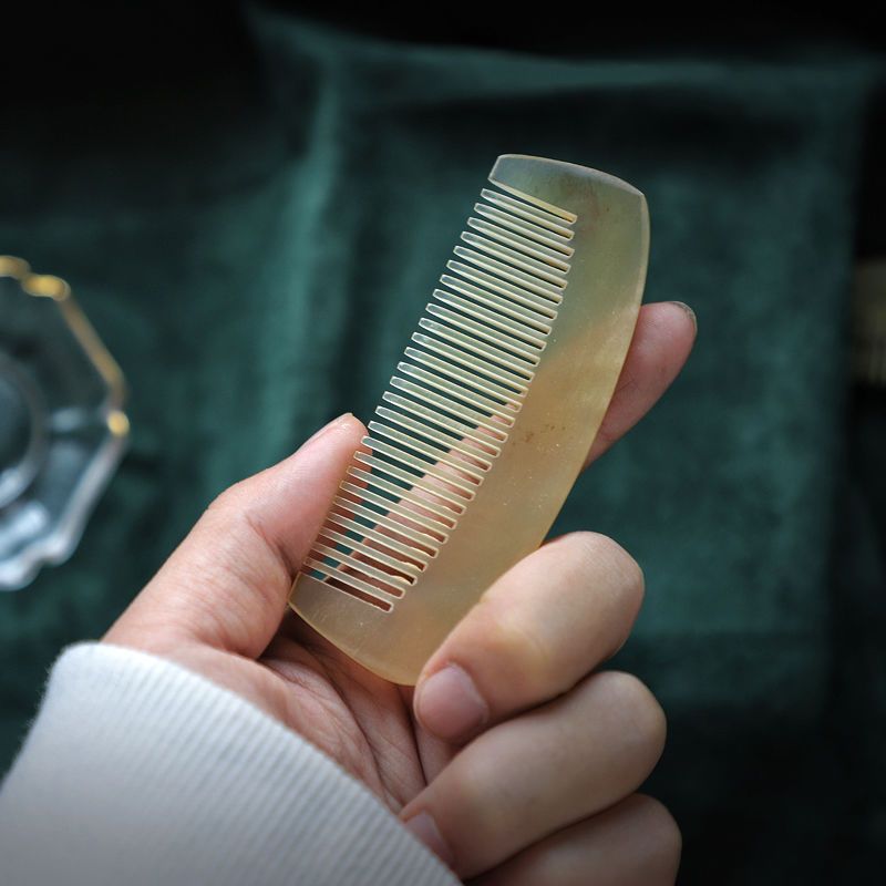 天然羊角梳子女藏区羊角按摩梳子按摩羊角梳随身家用送礼 一把羊角梳