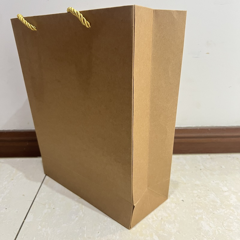 中锐智采 牛皮纸 定制手提袋 横款 250克白卡 四色一专印刷 是否覆膜 哑膜340*240*100mm