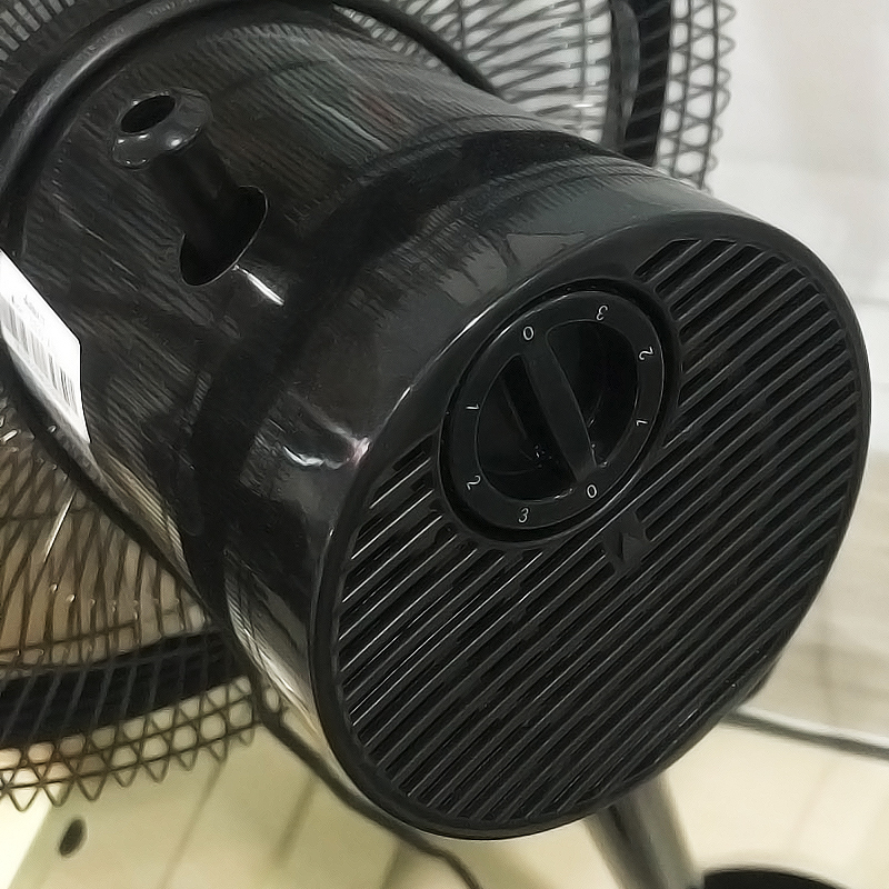 艾美特(Airmate) 电风扇 五叶家用机械控制3档大风量摇头升降正常自然风落地扇电扇空调伴侣CS35-X10
