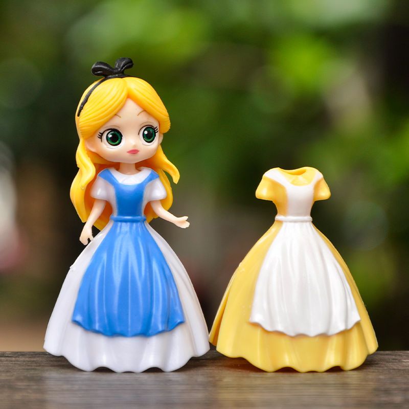 在逃公主盲盒可爱粉嫩少女心人偶模型换装女孩裙子过家家玩具摆件