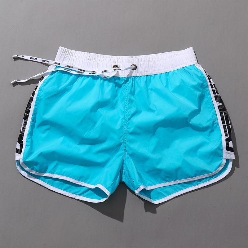 轻薄运动短裤男士夏季速干宽松小圆弧沙滩裤带内衬跑步健身三分裤