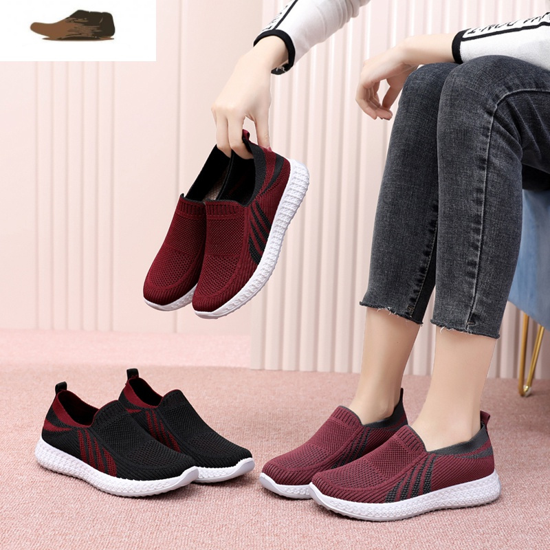 女老北京布鞋平底一脚蹬妈妈鞋软底防滑中老年健步鞋休闲鞋女休闲鞋