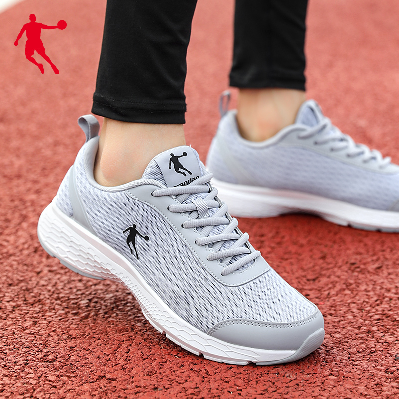 乔丹qiaodan跑步鞋