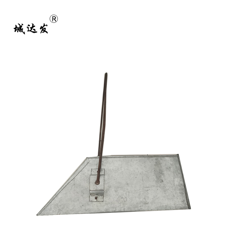 城达发 铁撮子 加厚箱式垃圾铲手工打造 340*400*150mm 个高清大图