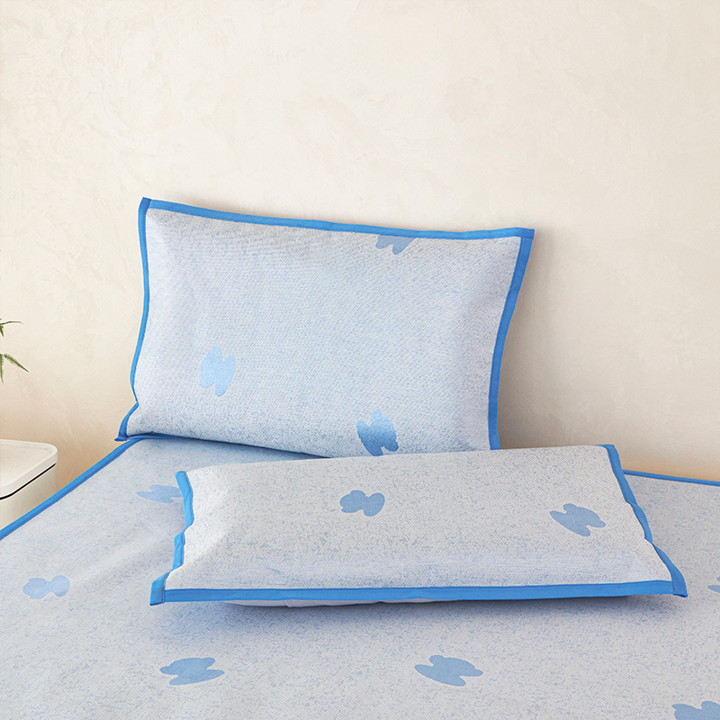 大嘴猴(paul frank) 藤语冰丝席 PFFCS250031U 席150x195cm高清大图