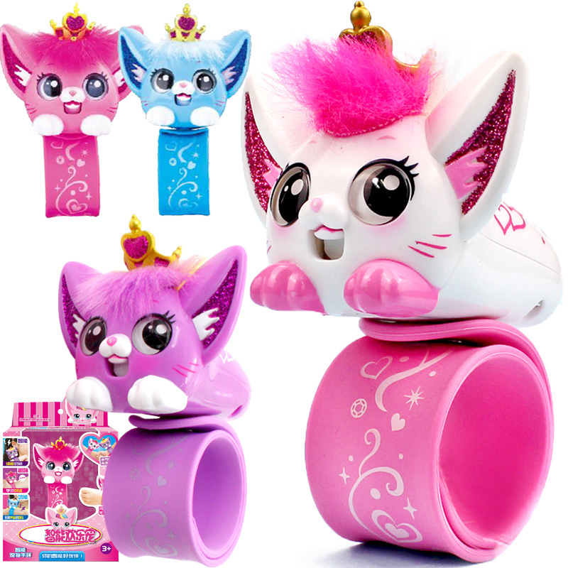 小猫咪手环玩具儿童卡通啪啪圈小女孩子幼儿宝宝电子手表带音乐男