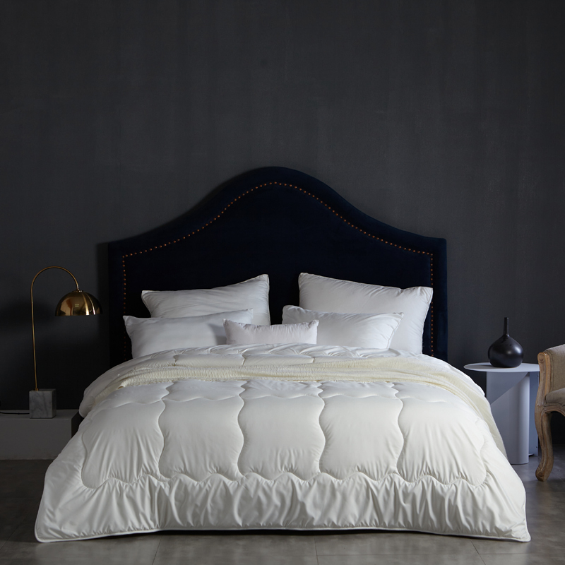 梦洁(MENDALE) (K)新西兰羊毛被-四季被 1010200232 200*230cm