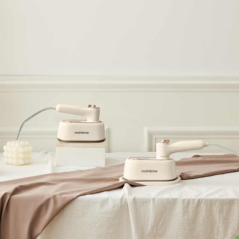 北欧欧慕(nathome) 二档蒸汽电熨斗(米白色) NM-YD3601