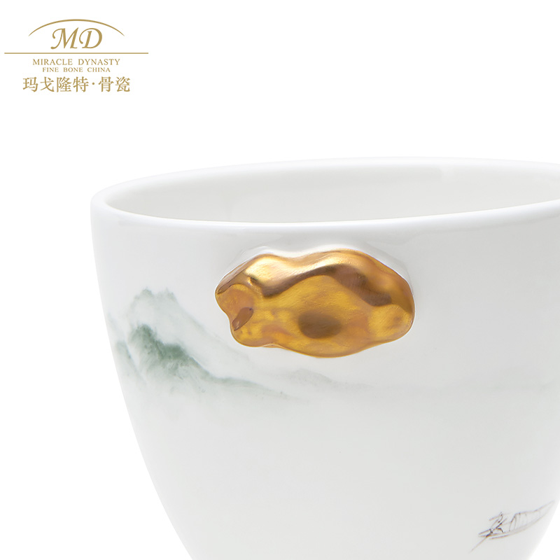 玛戈隆特 西湖盛宴听风茶具 8头4人份 1.08.44301高清大图